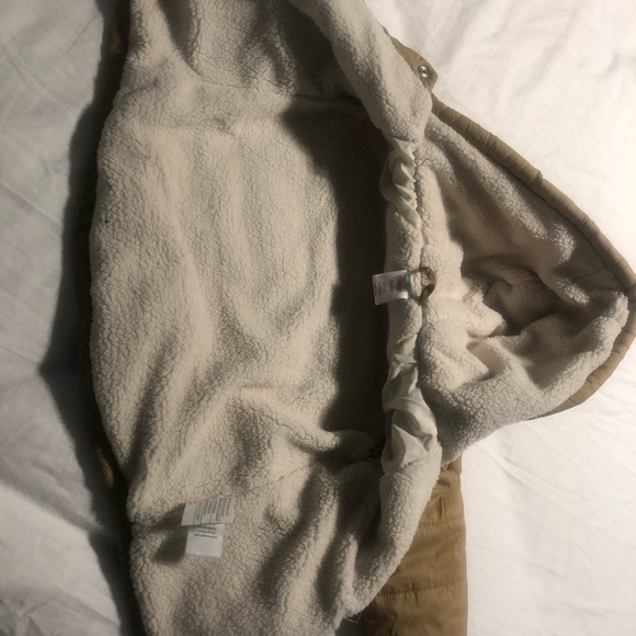 Tan coat with soft liner - Picture 3 of 3